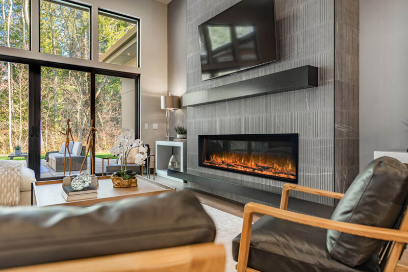 Landscape Pro Slim 56 Great Room