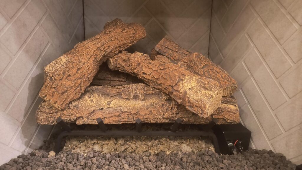 Mountain Oak Logs