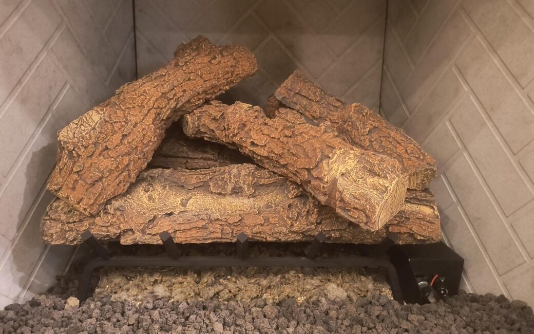 Mountain Oak Logs
